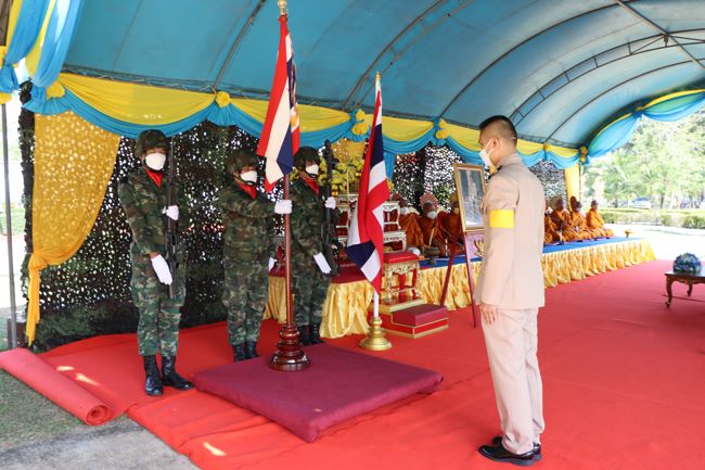 นราธิวาส-ผบ.พล.นย.นำกล่าวคำสัตย์ปฏิญาณตนต่อธงชัยเฉลิมพล เนื่องในวันกองทัพไทย “เพื่อชาติ ศาสตร์ กษัตริย์ และประชาชน” ปฏิบัติหน้าที่เพื่อชาติสืบไป