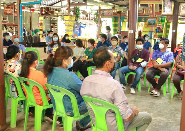 สมุทรสงคราม – สำนักงานเกษตรจังหวัดสมุทรสงคราม จัดเวทีแลกเปลี่ยนเรียนรู้พี่สอนน้องเพื่อพัฒนาไปสู่พื้นที่ตำบลที่รับผิดชอบให้เกิดประโยชน์สูงสุดแก่เกษตรกร