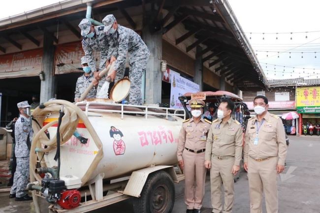 กองทัพเรือ เร่งส่งน้ำ 200 ตัน ช่วยชาวบ้านเกาะล้าน เมืองพัทยา บรรเทาภัยแล้ง