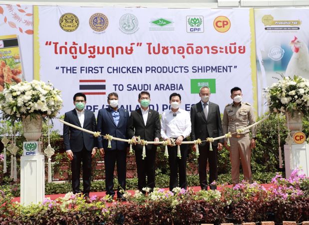 ส่งแล้วตู้แรก “ไก่ไปซาอุ” จุรินทร์ สร้างประวัติศาสตร์ในรอบ 18 ปี “บุกตลาดอาหารซาอุ” ตั้งเป้าไทยส่งออกไก่ 980,000 ตันปีนี้และเพิ่มขึ้นเรื่อยๆ