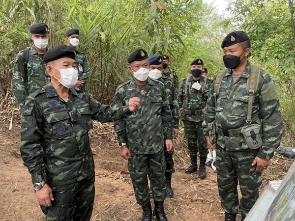 “เชียงราย”ยิงสนั่นป่า”ทหารชายแดนปะทะเดือดขนวนการขนยาเสพติดวิสามัญ8ศพตรวจยึดยาบ้า4.5 ล้านเม็ด”