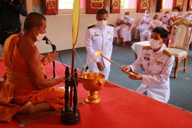 สมุทรสงคราม – สำนักงานวัฒนธรรมจังหวัดสมุทรสงครามร่วมกับวัดแก่นจันทร์เจริญ จัดพิธีเจริญพระพุทธมนต์และพิธีบรรพชาสามเณรภาคฤดูร้อน