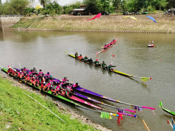 พิจิตร-อบจ.พิจิตรจัดแข่งขันเรือยาว7ฝีพายเนื่องในวันแรงงานแห่งชาติส่งเสริมการท่องเที่ยว