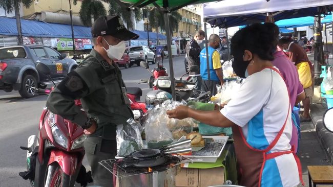 สองสาวเพื่อนซี้เปิดร้านขายขนมพิมพ์รังผึ้งสูตรโบราณ