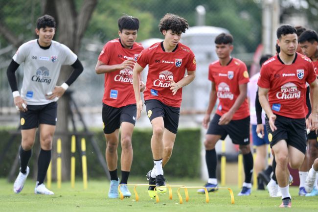 โค้ชโย่งนำ ช้างศึก U23 ซ้อมก่อนไปอุซเบ ชมนักเตะปรับตัวเข้าหากันได้ดี