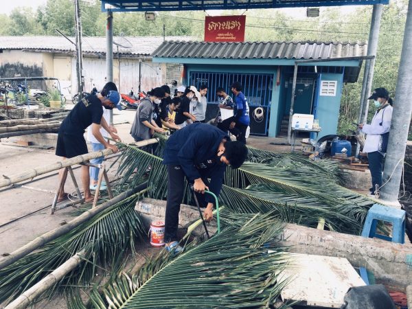 ตราด-โรงเรียนคลองใหญ่วิทยาคม จัดเตรียมความพร้อมสร้างกอชั้งบ้านปลาด้วยทางมะพร้าวและต้นไม้ไผ่ เพื่อการอนุรักษ์และฟื้นฟูพันธ์สัตว์นํ้า