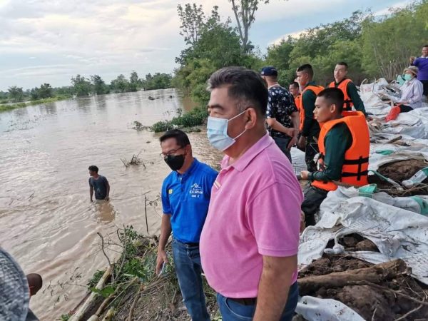 พิจิตร- ส.ส.ภูดิท ประสานทุกภาคส่วนช่วยเหลือ3 อำเภอจังหวัดพิจิตรได้รับผลกระทบน้ำท่วม ”