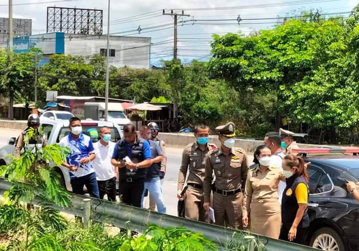 ปทุมธานี ชาวบ้านธัญบุรีพบยาบ้า2กระสอบทิ้งในพงหญ้าริมคลองรังสิตประยูรศักดิ์ แจ้งฝ่ายปกครองเข้าตรวจสอบ