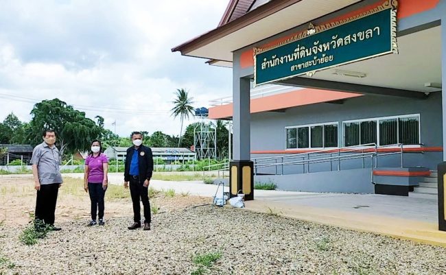 นิพนธ์ ติดตามก่อสร้างสนง.ที่ดิน สะบ้าย้อย งบประมาณกว่า 24 ล้านบาท พร้อมเร่งรัดให้เสร็จและเปิดบริการก่อนปีใหม่ 66 หวังเป็นของขวัญให้ประชาชน