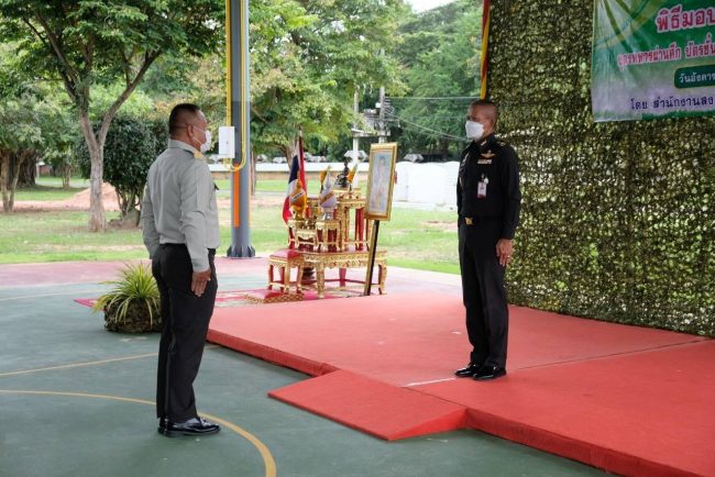 (สุรินทร์)สำนักงานสงเคราะห์ทหารผ่านศึกเขตสุรินทร์ จัดพิธีมอบทุนการศึกษา ให้กับ บุตรทหารผ่านศึกนอกประจำการ