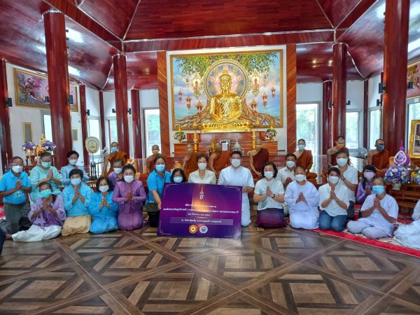 ปทุมธานี พุทธสมาคมจังหวัดปทุมธานีถวายเทียนพรรษาพระราชทานฯ โครงการเทียนพรรษามหามงคล ปี ๒๕๖๕