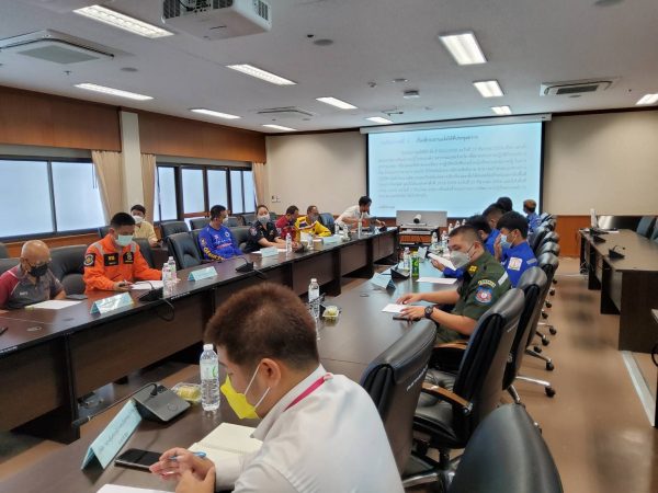 ลำพูน -สำนักงานป้องกันและบรรเทาสาธารณภัยจังหวัดลำพูน จัดประชุมคณะกรรมการพัฒนางานกู้ภัยขององค์การสาธารณกุศลจังหวัดลำพูน