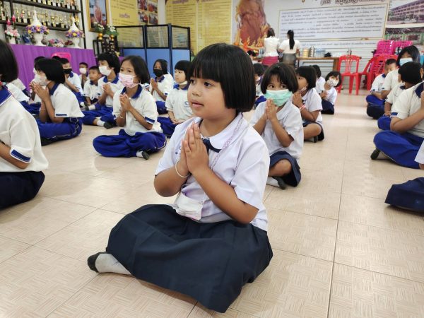 โรงเรียนวัดหูแร่ ใช้คุณธรรมหล่อหลอม จิตใจ เยาวชนเป็น คนดี เก่ง มีสุข