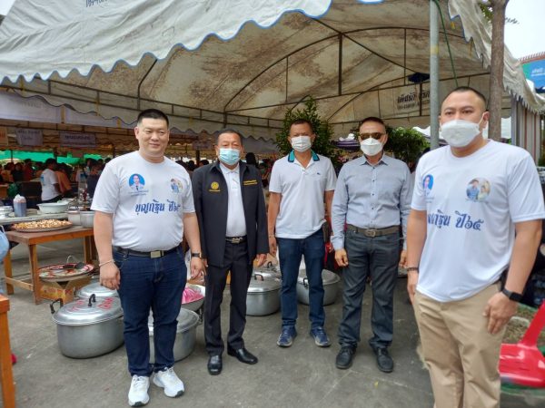 นนทบุรี “ประธานชาติ” ร่วมงานบุญทอดกฐินสามัคคี บุญใหญ่ ๑ ปี มี ๑ ครั้ง