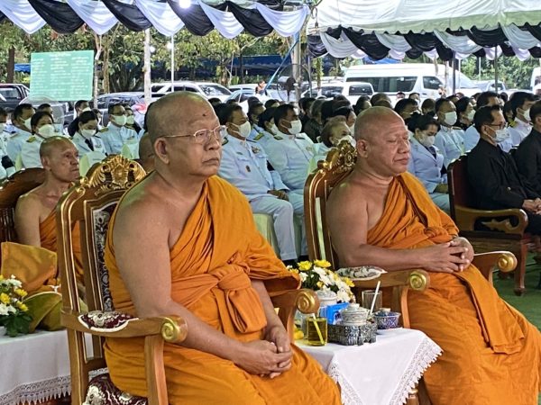 ตราด-พิธีพระราชทานเพลิงศพ พระครูกัลยาณานุรักษ์ อดีตเจ้าอาวาสวัดห้วงโสม อ.คลองใหญ่ จ.ตราด