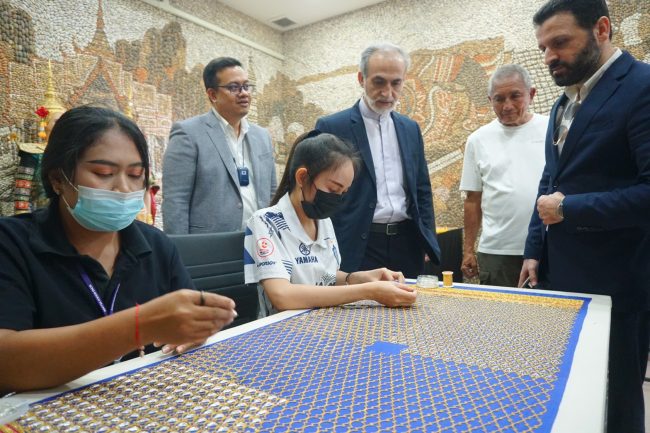 สวนนงนุชพัทยา ต้อนรับคณะเอกอัครราชทูตอิหร่าน ประจำประเทศไทย เยี่ยมชมสวนสวย พร้อมปลูกต้นไม้เพื่อการอนุรักษ์