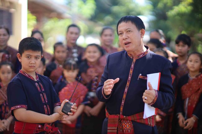 กาฬสินธุ์-เยาวชนวิจิตรแพรวา สานภูมิปัญญาผ้าไหมไทย