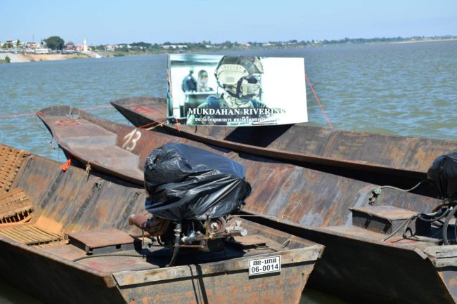 มุกดาหาร -สถานีเรือมุกดาหารตรวจยึดเรือลาว 9 ลำข้ามมาจอดฝั่งไทยโดยไม่ได้รับอนุญาต เตรียมขนสิ่งของผิดกฎหมายหนีภาษีศุลกากร