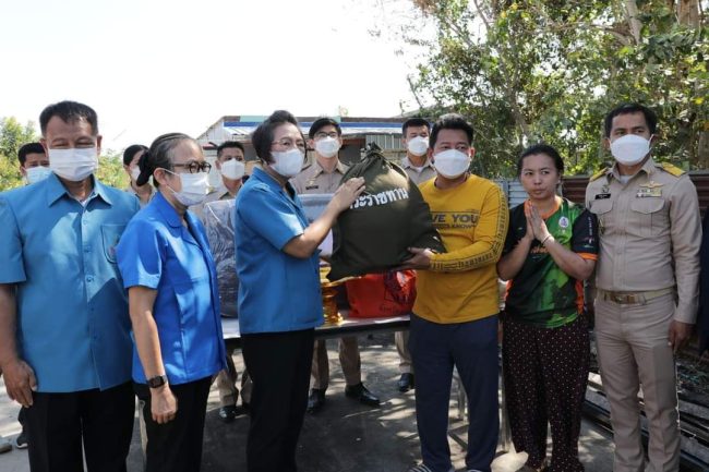 สระบุรี/มูลนิธิราชประชานุเคราะห์ในพระบรมราชูปถัมภ์ประจำจังหวัดสระบุรี นำเงินและสิ่งของพระราชทานมอบช่วยเหลือผู้ประสบอัคคีภัย