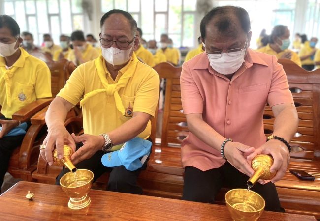 สระบุรี/อำเภอมวกเหล็กพิธีลงนามถวายพระพร เจริญพระพุทธมนต์ และถวายภัตตาหารเพลแด่พระสงฆ์