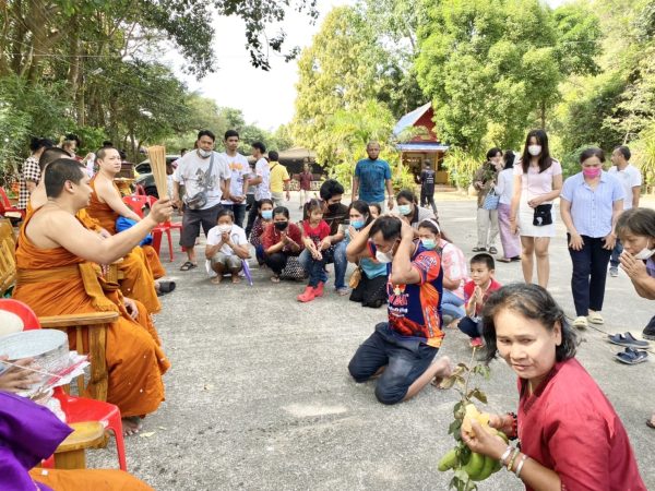 ตราด-พิธีเบิกเนตร “ท้าวเวสสุวรรณ” พร้อมวัตถุมงคลผ้ายันต์รุ่นแรก