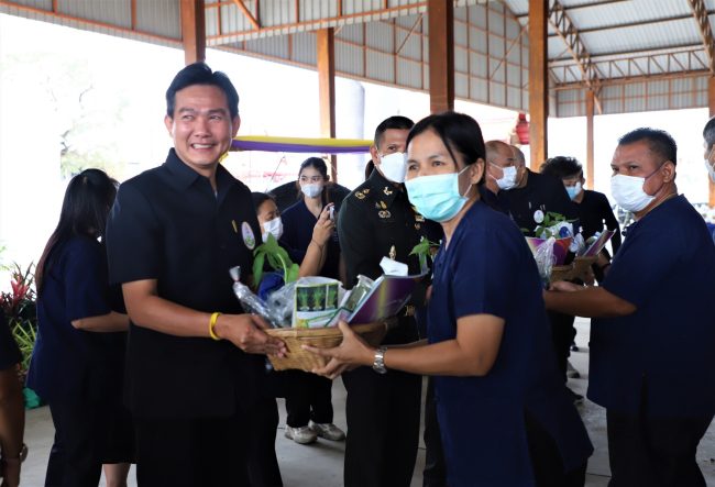 อยุธยา – จังหวัดพระนครศรีอยุธยา จัดโครงการคลินิกเกษตรเคลื่อนที่ในพระราชานุเคราะห์ สมเด็จพระบรมโอรสาธิราช ฯ สยามมกุฎราชกุมาร