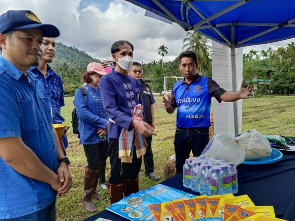 นราธิวาส-เกษตรสุไหงปาดี จัดงานวันถ่ายทอดเทคโนโลยีเพื่อเริ่มต้นฤดูกาลผลิตใหม่ ( Field Day ) ประจำปี 2566