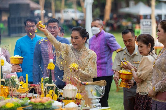 สุโขทัย-อุทยานแห่งชาติรามคำแหง จัดพิธีอัญเชิญพระแม่ย่าและพิธีบวงสรวงขึ้นประดิษฐานเทวาลัย