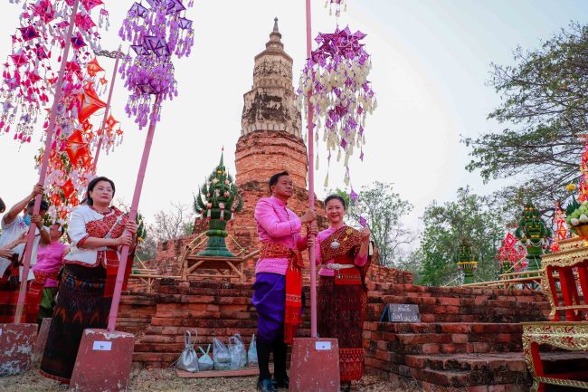 กาฬสินธุ์เริ่มแล้วประเพณีมาฆปูรณมีบูชาทะเลธุงอีสานอลังการขบวนแห่เมืองโบราณ