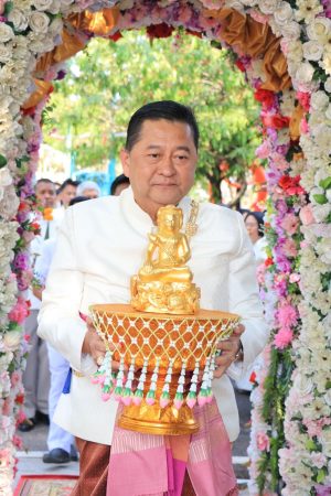 ร้อยเอ็ด-จัดพิธีแห่พระอุปคุตพระราชทาน ประดิษฐานในงาน “มหาทานบารมี ประเพณีบุญผะเหวดร้อยเอ็ด” ประจำปี 2566 อย่างยิ่งใหญ่ เพื่อความเป็นสิริมงคลของชาวร้อยเอ็ด