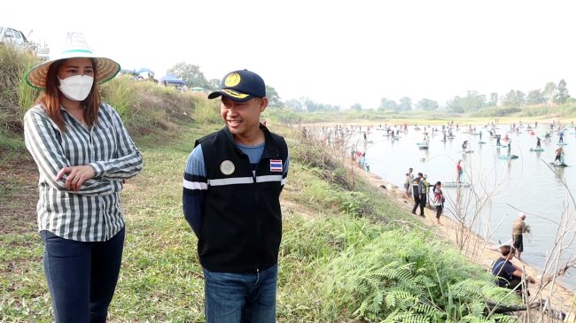 พิจิตร-ประมงพิจิตรเปิดงานแข่งทอดแหจับปลานำเงินรายได้ทำสาธารณะกุศลในชุมชน