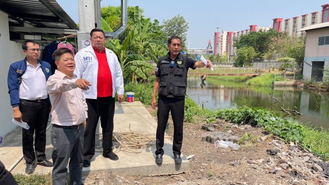 ปทุมธานีจ่ายุทธประสานนายกแจ็สป้องกันน้ำท่วม มธ.รังสิตและชาวบ้านรอบมหาวิทยาลัย