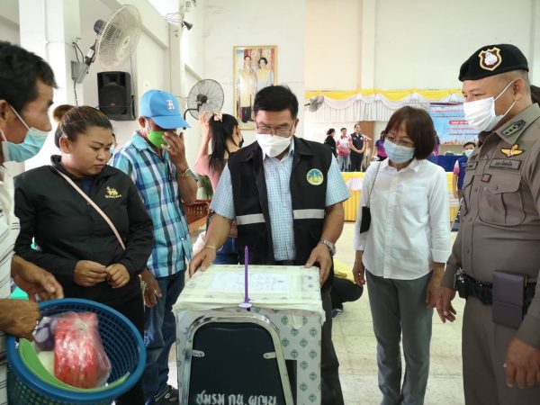 ร้อยเอ็ด…เตรียมเลือกตั้งสจ.-จังหวัดร้อยเอ็ดส่งมอบหีบบัตรเลือกตั้งและวัสดุอุปกรณ์ที่ใช้ในการเลือกตั้ง สำหรับการเลือกตั้งสมาชิกสภา อบจ.ร้อยเอ็ด (แทนตำแหน่งที่ว่าง)