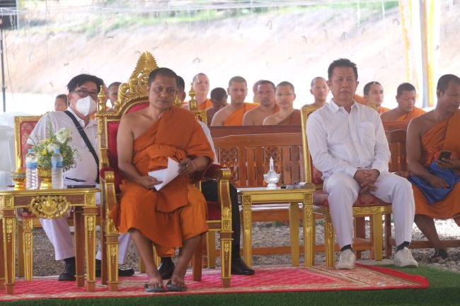 กระบี่- วัดคลองท่อม จัดพิธีเททองหล่อพระพุทธสิหิงค์ ขนาดใหญ่ที่สุดในโลก ขนาดหน้าตัก118 นิ้ว