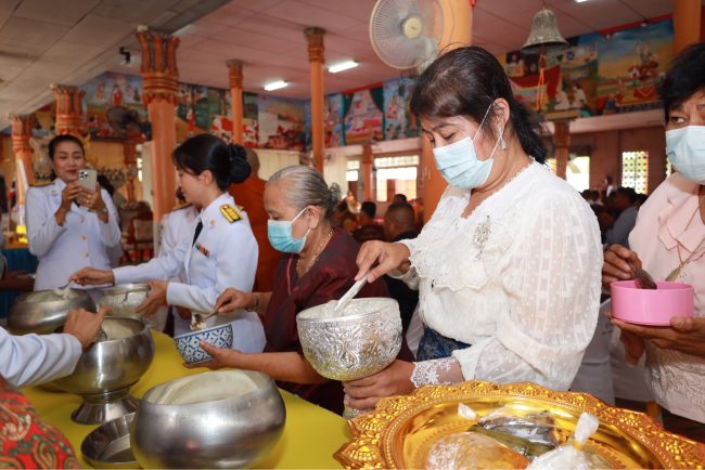 เลขาธิการ ศอ.บต. เป็นประธานพิธีฉลองสัญญาบัตรพัดยศ “พระครูญาณโกศล” เจ้าอาวาสวัดถ้ำตลอด ท่ามกลางพุทธศาสนิกชนจากทั่วสารทิศที่เคารพนับถือ หลั่งไหลร่วมทำบุญพิธีจำนวนมาก