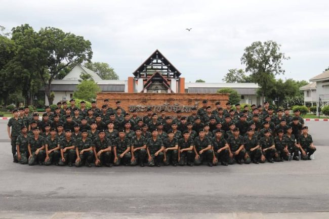 พิษณุโลก น้องทหารใหม่เข้าเยี่ยมชมศูนย์ประวัติศาสตร์พระราชวังจันทน์ สถานที่เสด็จพระราชสมภพ (เกิด) ของสมเด็จพระนเรศวรมหาราช