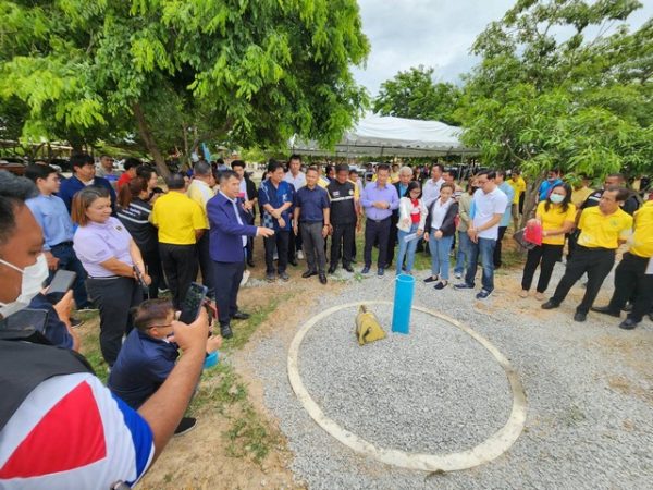 สุโขทัย-อบจ.สุโขทัย จัดประชุมหารือเตรียมการป้องกันและแก้ไขปัญหาภัยแล้งด้วยวิธีการเติมน้ำใต้ดิน สมศักดิ์นำทัพส.ส.คณะยุทธศาสตร์พรรคดูงาน “น้ำคือชีวิต”