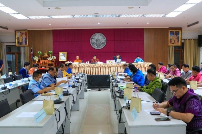 ร้อยเอ็ด…กระทรวงมหาดไทย นิเทศติดตามการขับเคลื่อนโครงการ “อำเภอบำบัดทุกข์ บำรุงสุข แบบบูรณาการอย่างยั่งยืน” และ “หนึ่งตำบล หนึ่งหมู่บ้านยั่งยืน (Sustainable Village)” ในพื้นที่จังหวัดร้อยเอ็ด