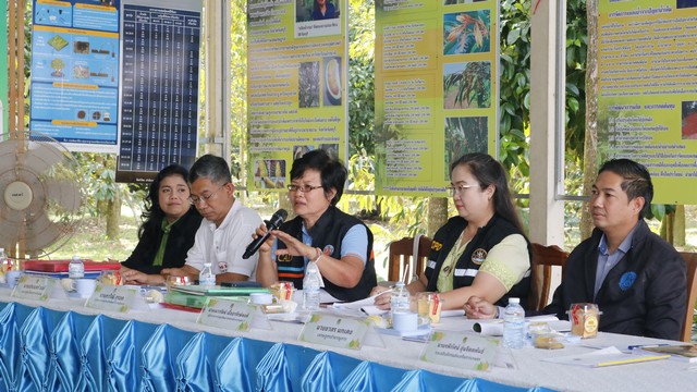 จันทบุรี-คณะกรรมการตัดสินการประกวดแปลงใหญ่ ระดับประเทศ ลงพื้นที่ประเมินกลุ่มแปลงใหญ่ทุเรียน หมู่ 14 ตำบลนายายอาม อำเภอนายายอาม 