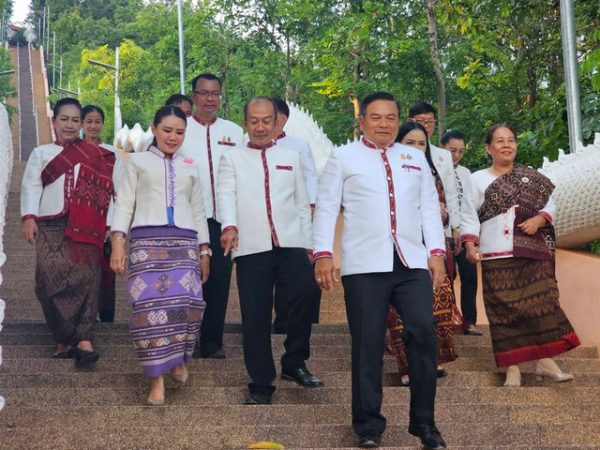 กาฬสินธุ์สายบุญห้ามพลาดจัดยิ่งใหญ่บุญเทโวเขาภูสิงห์