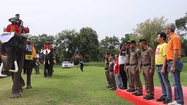 อยุธยา – ฮือฮา ผบก.ตร.กรุงเก่าสุดเก๋ ตั้งชุดสายตรวจช้าง สร้างความอุ่นใจให้นักท่องเที่ยวผู้มาเยือนจังหวัดพระนครศรีอยุธยา