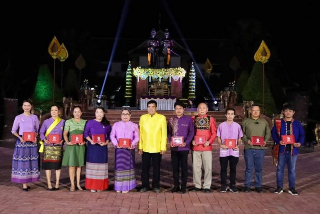 สุโขทัย-นายกมนูเปิดงานสักการะสองพ่อขุนวีรบุรุษแห่งชาติไทย