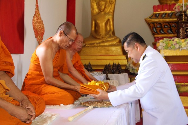 ร้อยเอ็ด…จังหวัดร้อยเอ็ดจัดพิธีถวายผ้าพระกฐินพระราชทาน หอการค้าจังหวัดร้อยเอ็ด ประจำปี 2566