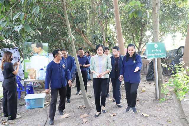 ปทุมธานี รองผู้ว่าฯปทุมธานี เปิดงานวันถ่ายทอดเทคโนโลยีเพื่อเริ่มต้นฤดูกาลผลิตใหม่ (Field Day) ปี 2567 เพิ่มประสิทธิภาพการผลิต เพิ่มมูลค่าสินค้าเกษตร