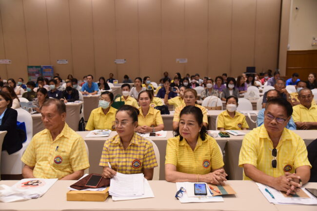 จันทบุรี-จัดประชุมเชิงปฏิบัติการสมัชชาสตรีและสมัชชาครอบครัวจังหวัดจันทบุรี”ภายใต้การเสริมพลังทุกช่วงวัย ร่วมสร้างสภาพแวดล้อมที่เป็นมิตรต่อครอบครัวสู่ความเท่าเทียมระหว่างเพศ”