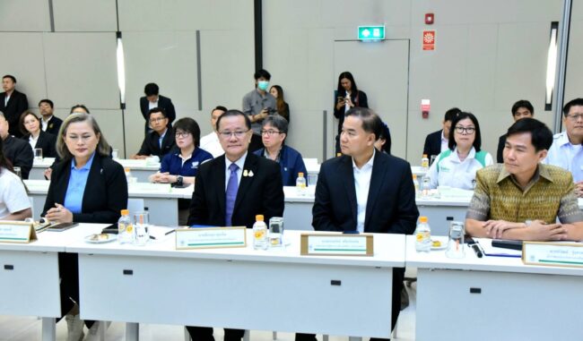 “พิพัฒน์”รมว.แรงงาน รุกโรงงานอยุธยา สร้างต้นแบบสวัสดิการ ศูนย์กลางอุตฯ ภาคกลาง พร้อมแนะอาชีพอิสระเพิ่มรายได้ ให้กองทุนกู้รับงานดอก 0%