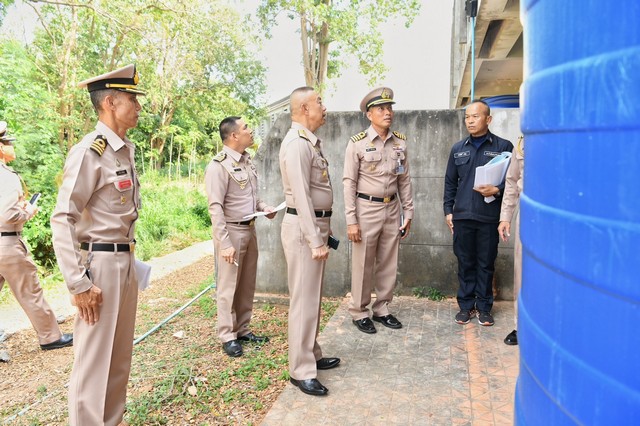 ผบ.ทร. ตรวจติดตามการปรับปรุงบ้านพักข้าราชการ ทร. ในพื้นที่อำเภอสัตหีบ