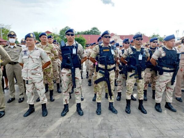 ปทุมธานี “พ่อเมืองปทุมธานี” เปิดปฏิบัติการเข้ม “ยุทธการบัวหลวงปราบยานรก” สร้างโมเดลต้นแบบด้านการป้องกัน ปราบปราม และแก้ไขปัญหายาเสพติดแบบครบวงจร