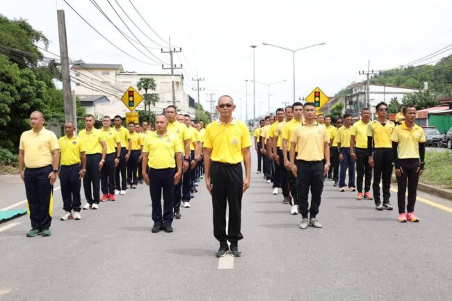 สตูล-ผู้ว่าฯ นำขบวนธงตราสัญลักษณ์งานเฉลิมพระเกียรติพระบาทสมเด็จพระเจ้าอยู่หัว เนื่องในโอกาสพระราชพิธีมหามงคลเฉลิมพระชนมพรรษา 6 รอบ 28 กรกฎาคม 2567