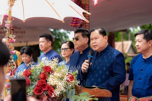 ‘ไชยา’ ร่วมเปิดสุดยิ่งใหญ่ “งานบุญบั้งไฟศรีบุญเรือง @หนองบัวลำภู ประจำปี 2567” เทศบาลตำบลโนนสูงเปลือย